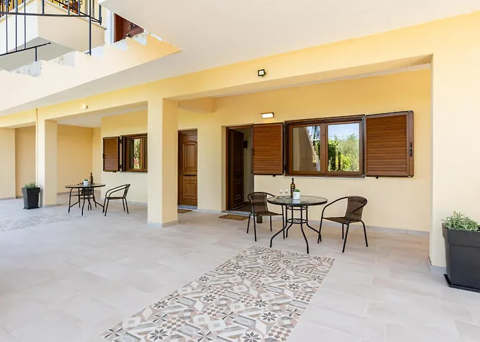 Apartamento Nelly's Place Garden House 2 *