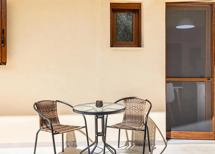 Apartment Nelly's Place Garden House 2 *